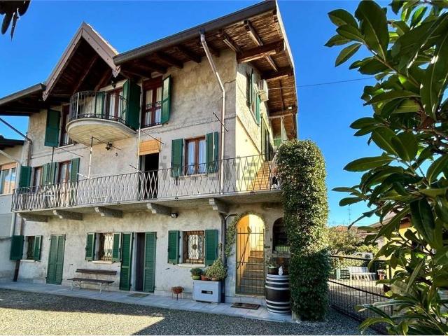 Casa in vendita a Piemonte, Novara