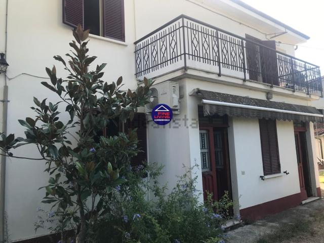 Casa in vendita a Marche, Pesaro E Urbino