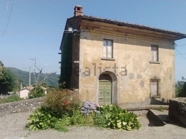 Casa in vendita a Marliana, Toscana