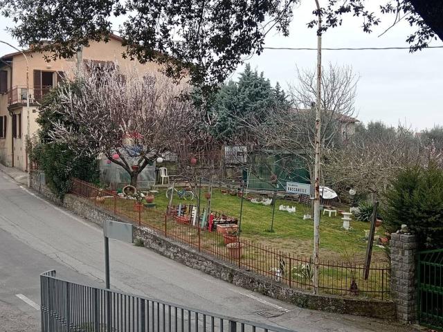 Casa in vendita a Piegaro, Umbria