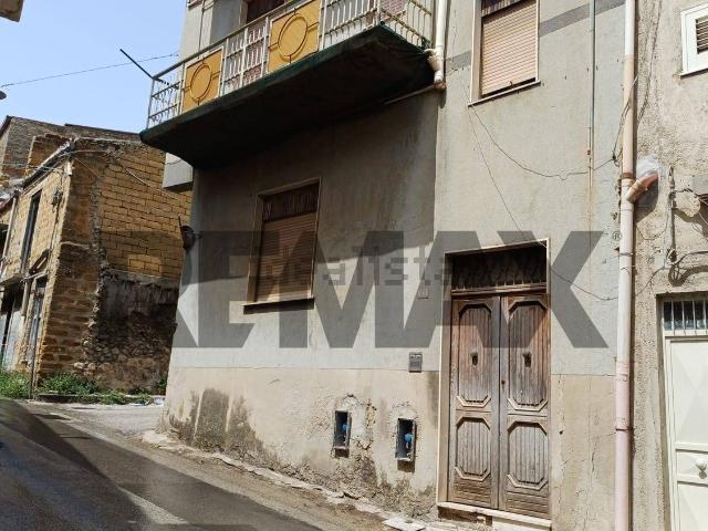 Casa in vendita a Favara Ovest, Favara