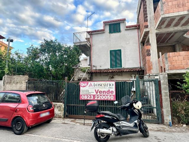 Casa in vendita a Ercole, Caserta