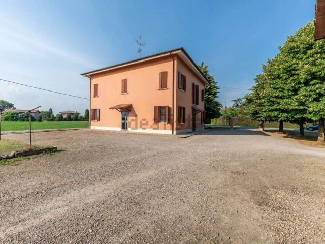 Casa in vendita a Unione Terre d'Acqua, San Giovanni In Persiceto