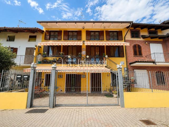 Casa in vendita a Piemonte, Vercelli