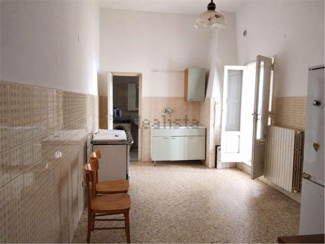 Casa in vendita a Bitonto, Bari