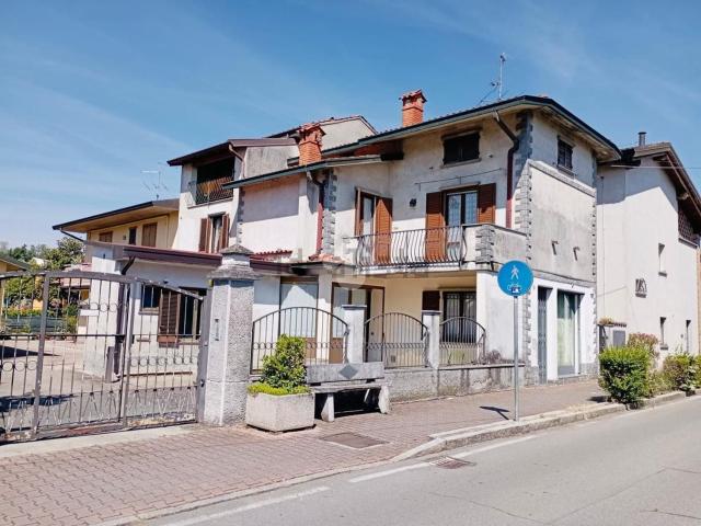 Casa in vendita a Mozzanica, Lombardia