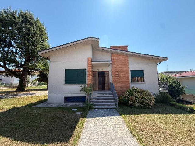 Casa in vendita a Cèneda, Vittorio Veneto