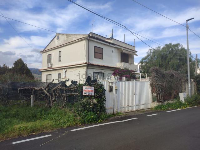 Casa in vendita a Calabria, Catanzaro
