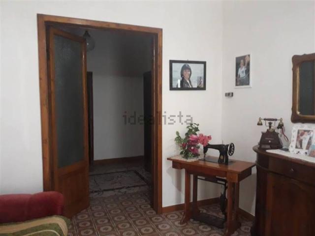 Casa in vendita a Crespina Lorenzana, Laura