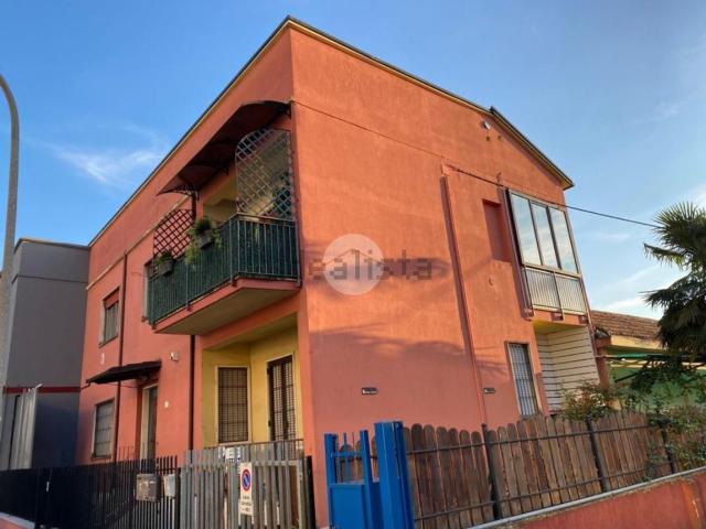 Casa in vendita a Sud, Brenzone