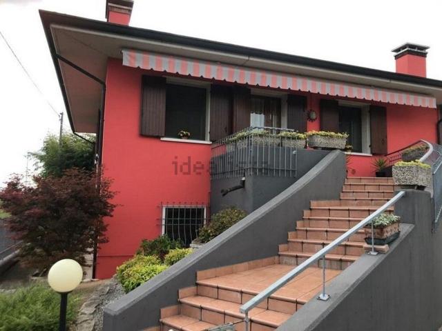 Casa in vendita a Albaredo D'adige, Veneto