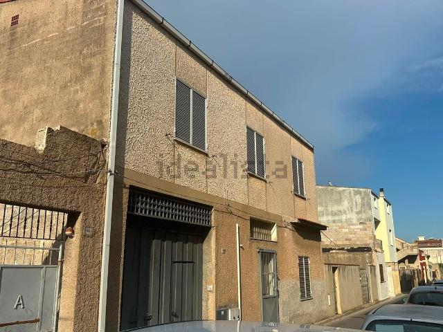 Casa in vendita a Piri Piri, Assemini