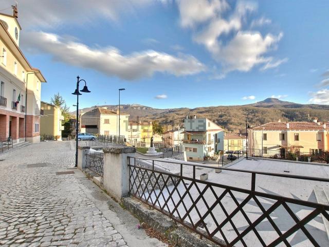 Casa in vendita a Trampaino, Ateleta