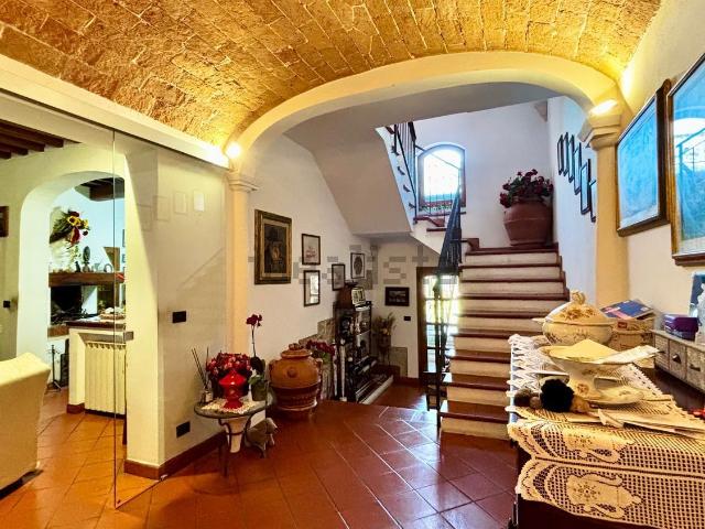 Casa in vendita a San Casciano in Val di Pesa, Mercatale Val Di Pesa