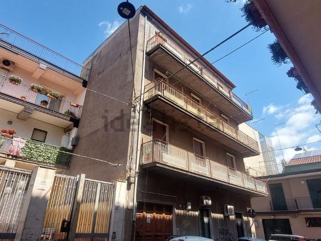 Casa in vendita a Paternò, Sicilia