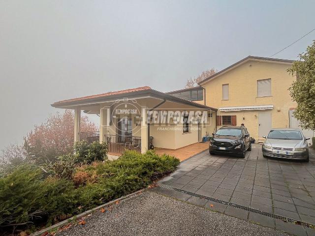 Casa in vendita a Borghi, Reggio Emilia