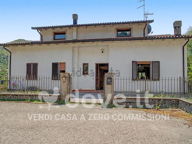 Casa in vendita a Casalvescovo, Talla