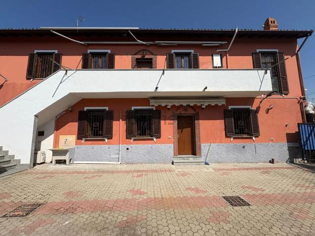 Casa in vendita a Gambolò, Lombardia