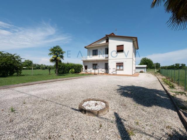 Casa in vendita a Villaggio Ciano, Jesolo