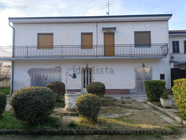 Casa in vendita a Piemonte, Alessandria
