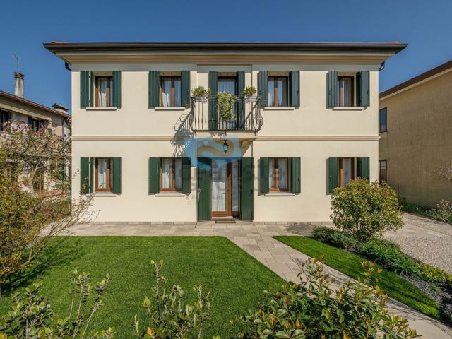 Casa in vendita a Castello, Carbonera