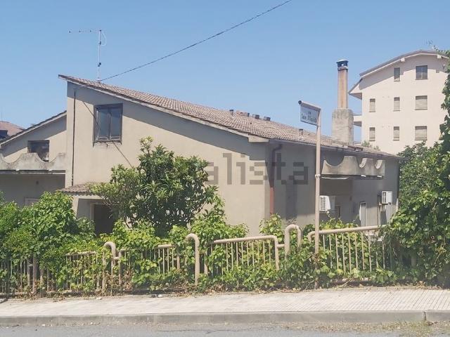 Casa in vendita a Serra d'Aiello, Cosenza