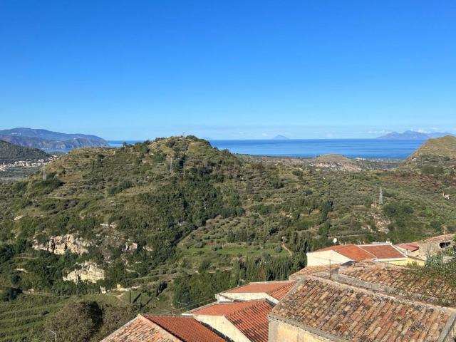 Casa in vendita a Castroreale, Sicilia