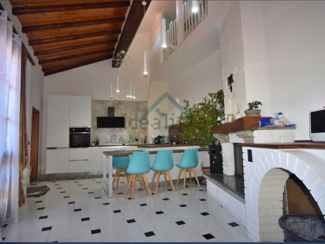 Casa in vendita a Travaino, Caronno Varesino