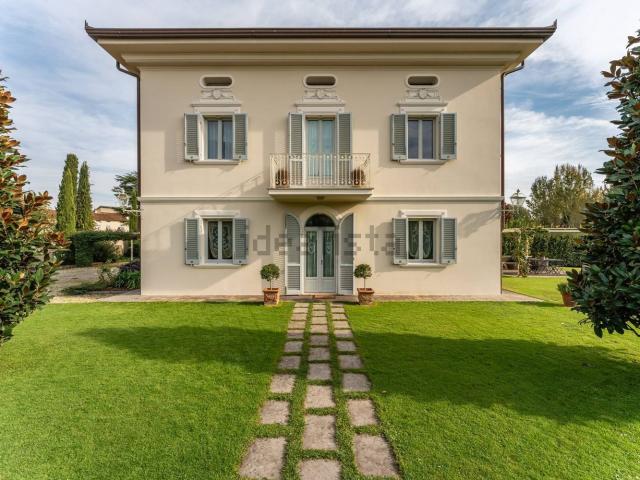 Casa in vendita a Tofori, Capannori