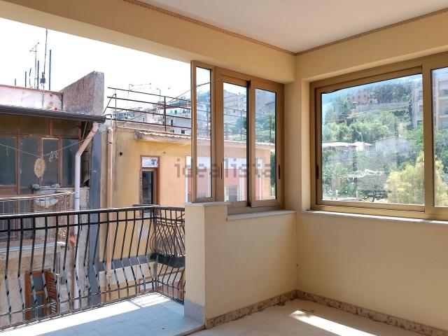 Casa in vendita a Montelepre, Sicilia