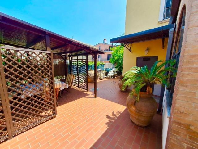 Casa in vendita a Caserta, Campania