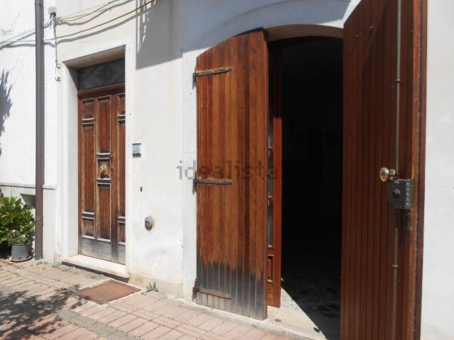 Casa in vendita a Taurasi, Campania