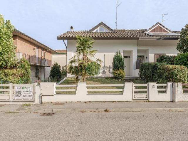 Casa in vendita a Lugo, Ravenna