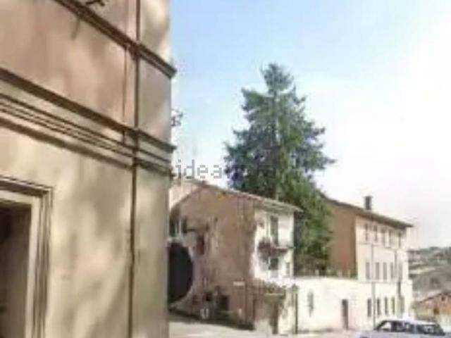 Casa in vendita a Bassano Romano, Lazio