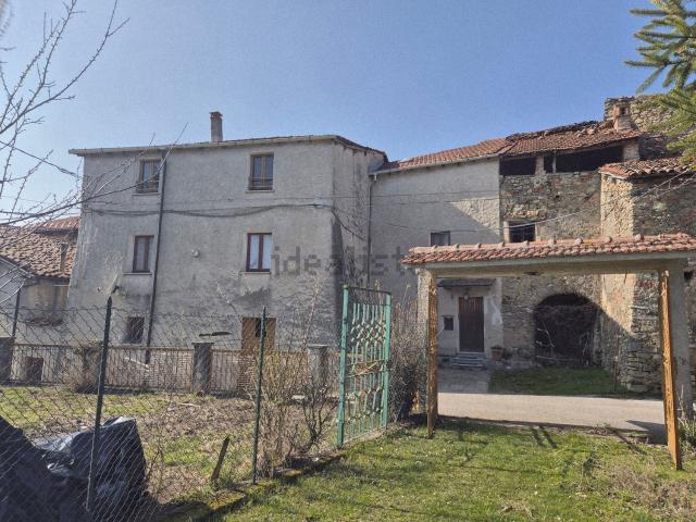 Casa in vendita a Pallare, Liguria