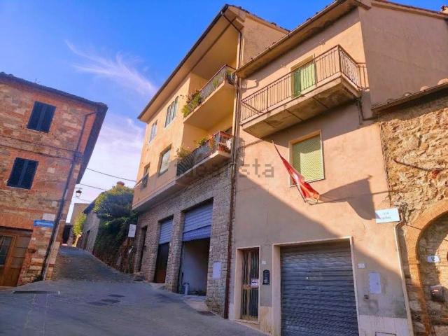 Casa in vendita a Rocca d'Orcia, Castiglione d'Orcia