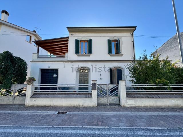 Casa in vendita a Unione dei Comuni Circondario dell'Empolese Valdelsa, Empoli