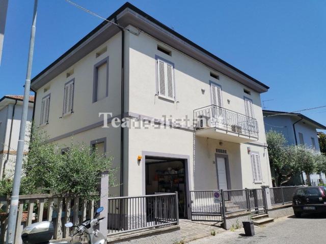 Casa in vendita a Tombaccia, Pesaro