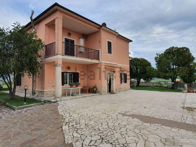 Casa in vendita a Roma Capitale, Lazio