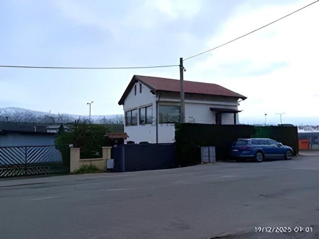 Casa in vendita a Quattromiglia, Rende