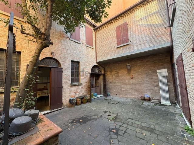 Casa in vendita a Giardino, Ferrara
