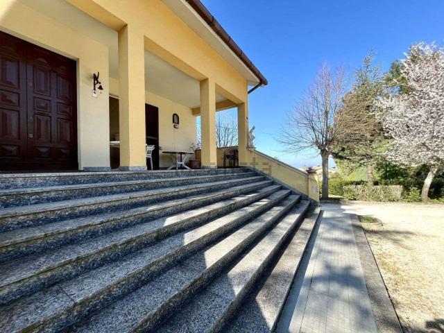 Casa in vendita a Marche, Ancona