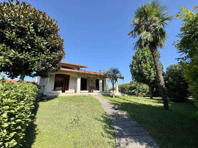 Casa in vendita a Stra, Veneto