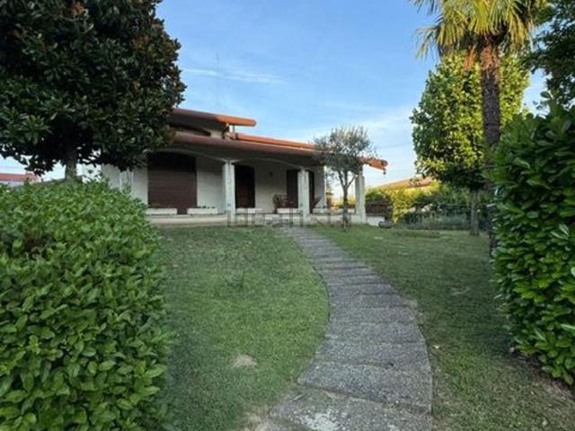 Casa in vendita a Stra, Veneto