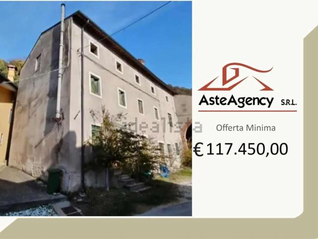 Casa in vendita a Montecchio Maggiore, Veneto