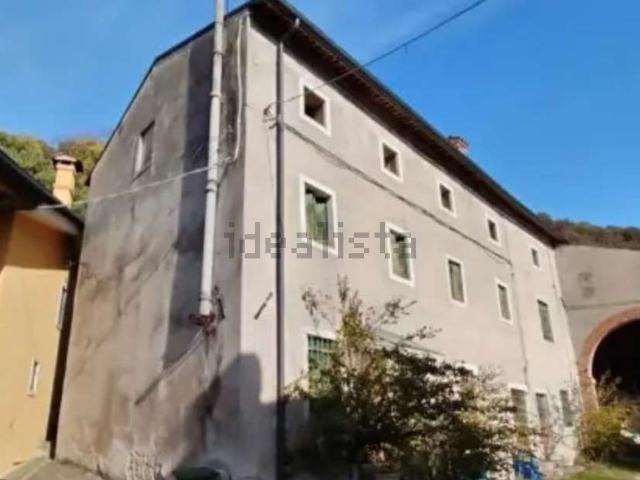 Casa in vendita a Montecchio Maggiore, Veneto