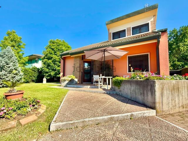 Casa in vendita a Oppeano, Veneto