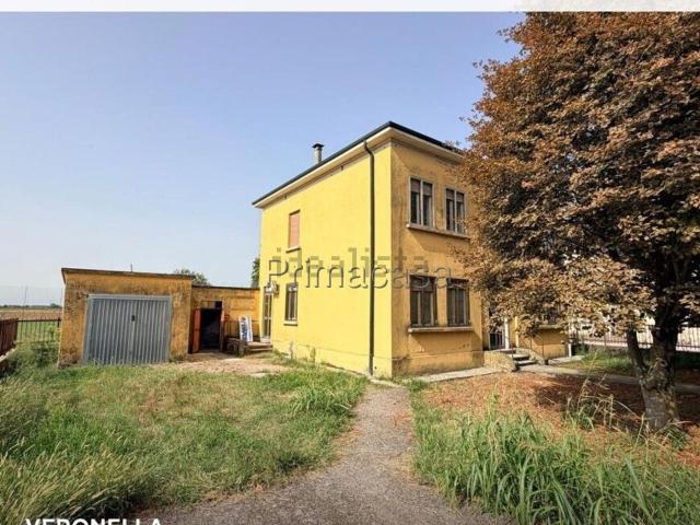 Casa in vendita a Veronella, Veneto