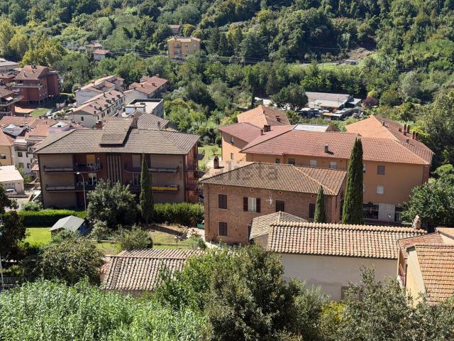 Casa in vendita a Petignano, Orte