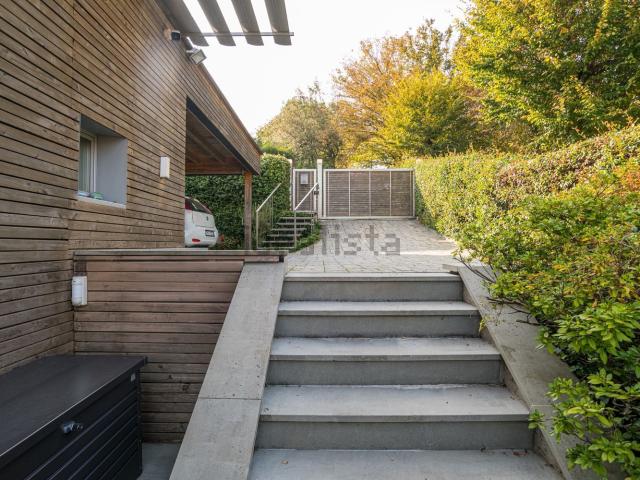Casa in vendita a Albese con Cassano, Albese